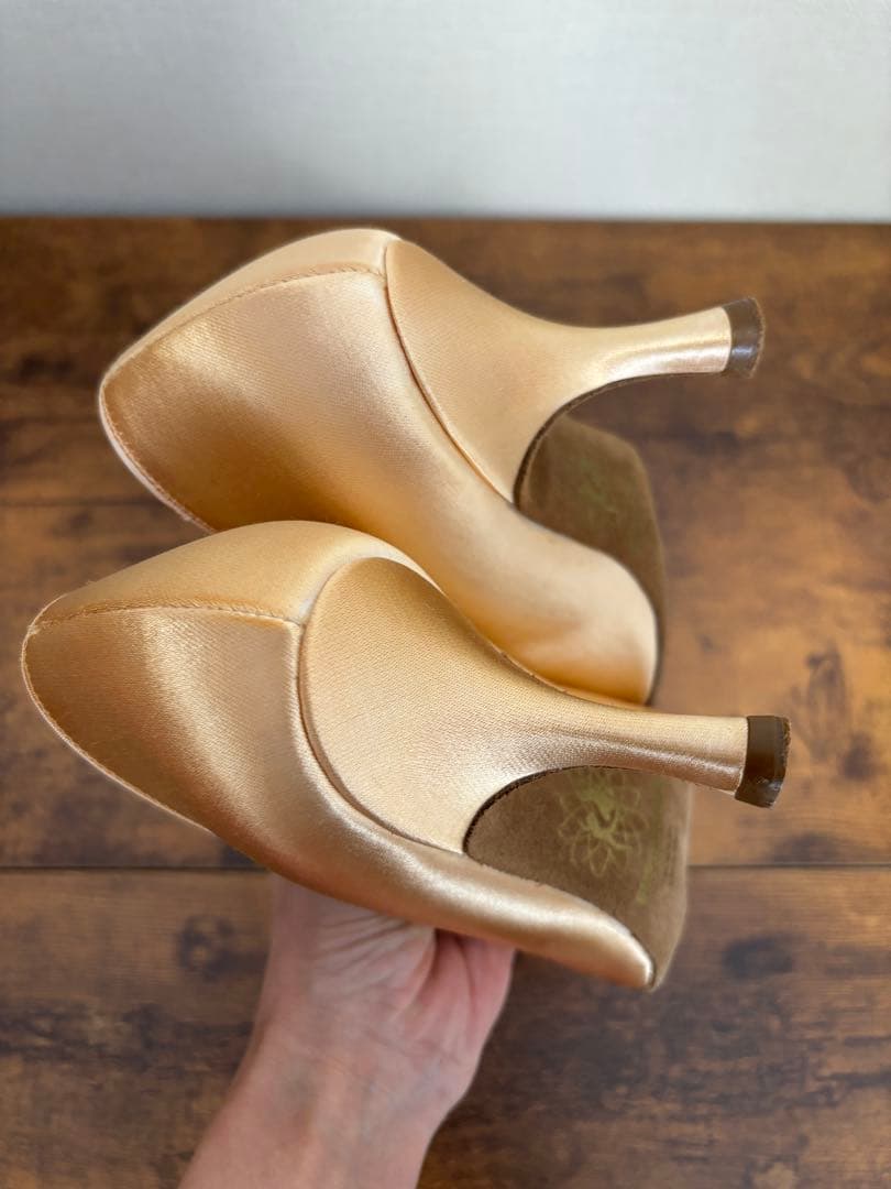 スーパーダンス　社交ダンス　ベージュ　サテンモダンシューズ　サイズ3