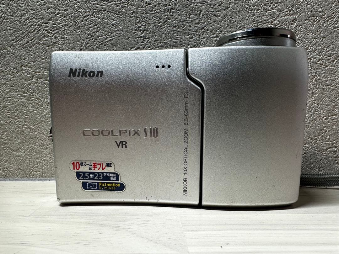 ☆プロフ必読☆ままま♡R・T 様Nikon COOLPIX S10 VR