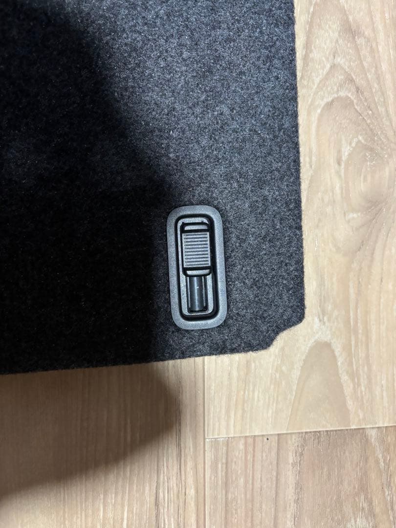 日産ノートE12 ラゲッジボード