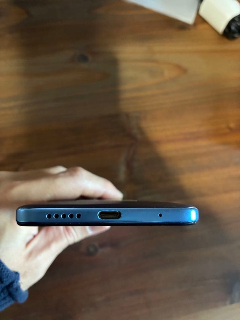 【極美品】Redmi Note 11 本体 充電ケーブル・ケース付