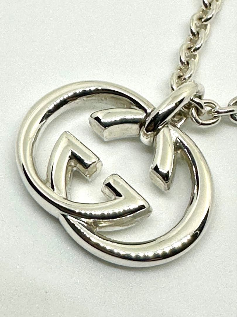 GUCCI シルバー ダブルGネックレス