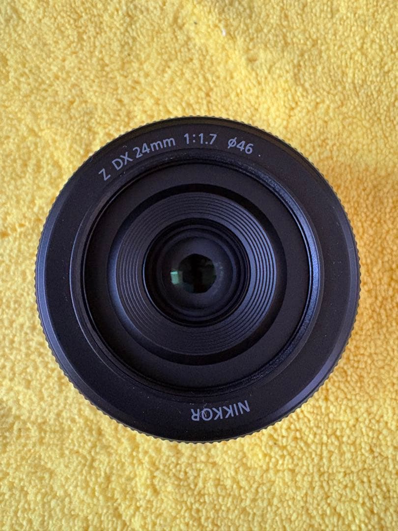 【新品同様】NIKKOR Z DX 24mm f/1.7 レンズフィルタ付