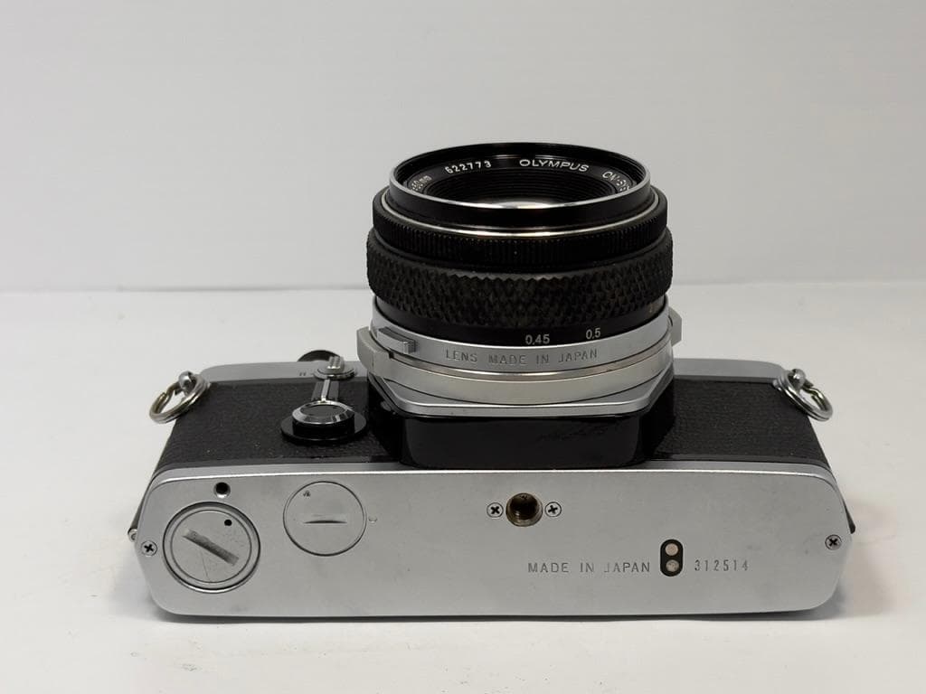 Olympus OM-1 フィルムカメラ 50mmZUIKO f/1.8