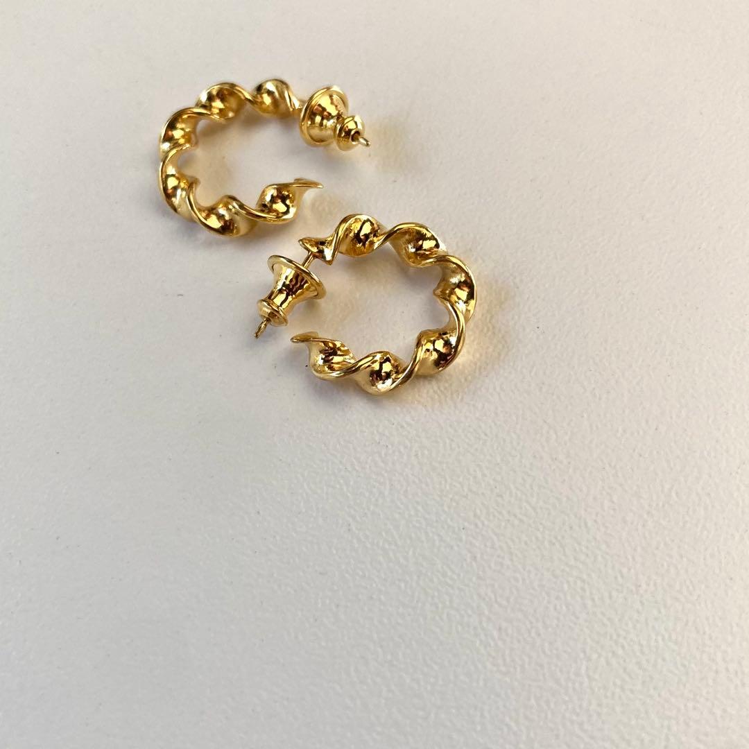 ゴールド　18k シルバー925 両耳　ピアス　18mm BWL