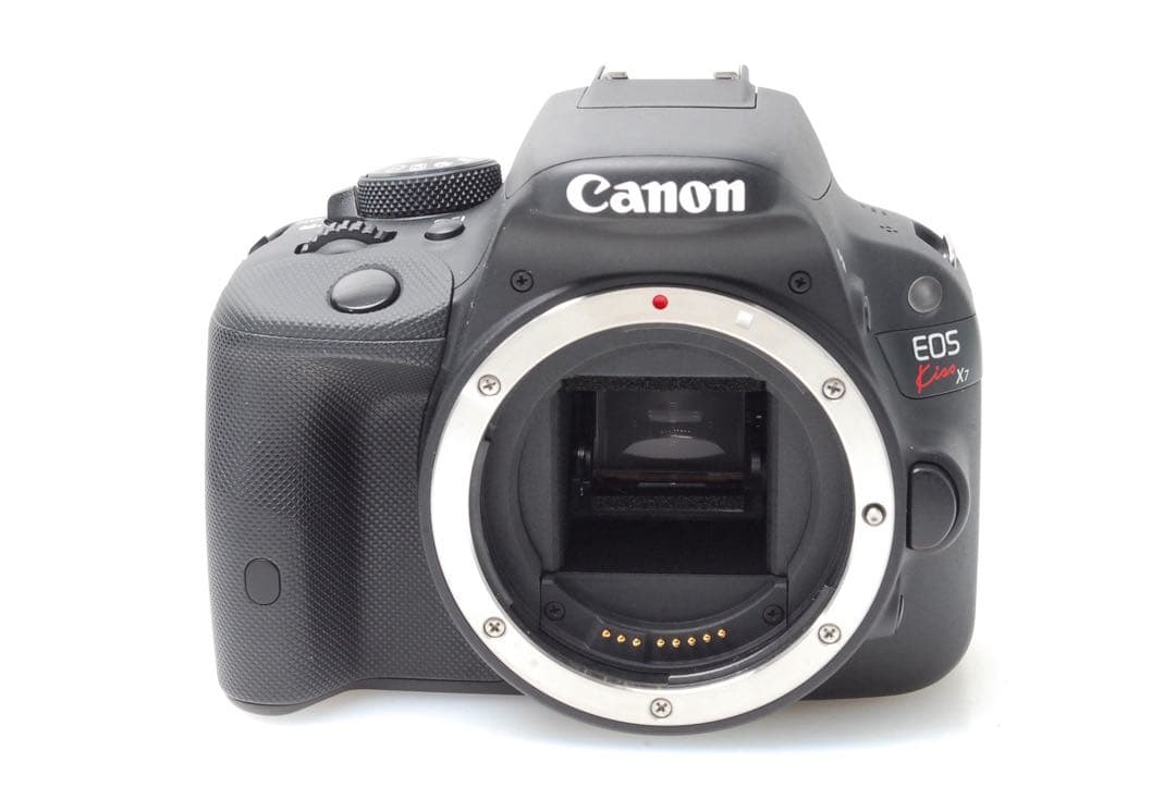 ✨ショット数1,750回✨CANON KISS X7✨ダブルレンズ✨超軽量✨