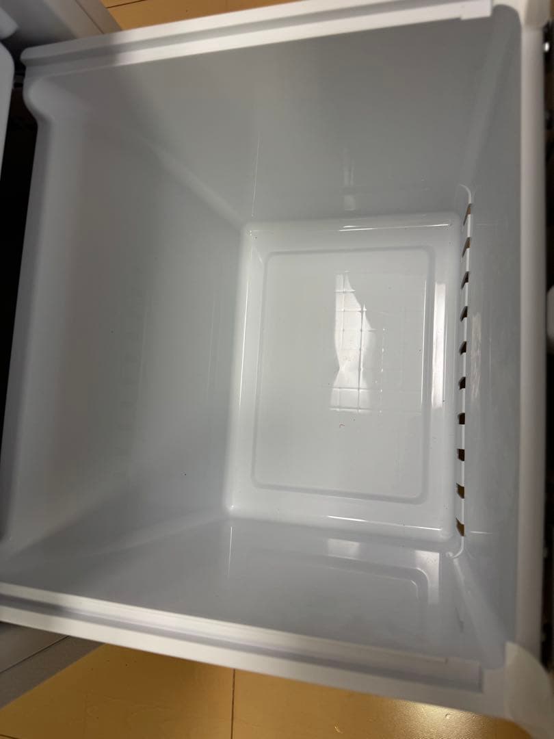 ［美品、送料込］ハイセンス　162L冷蔵庫