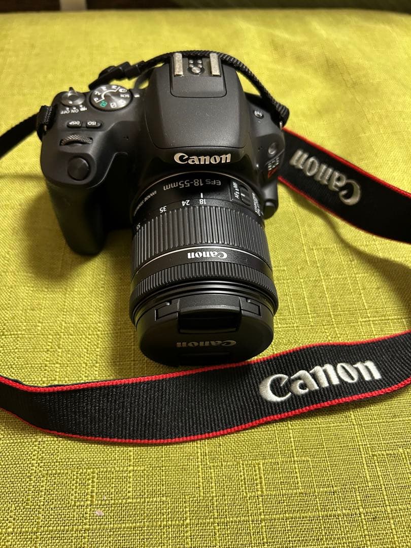 Canon EOS Kiss X9 デジタル一眼レフ