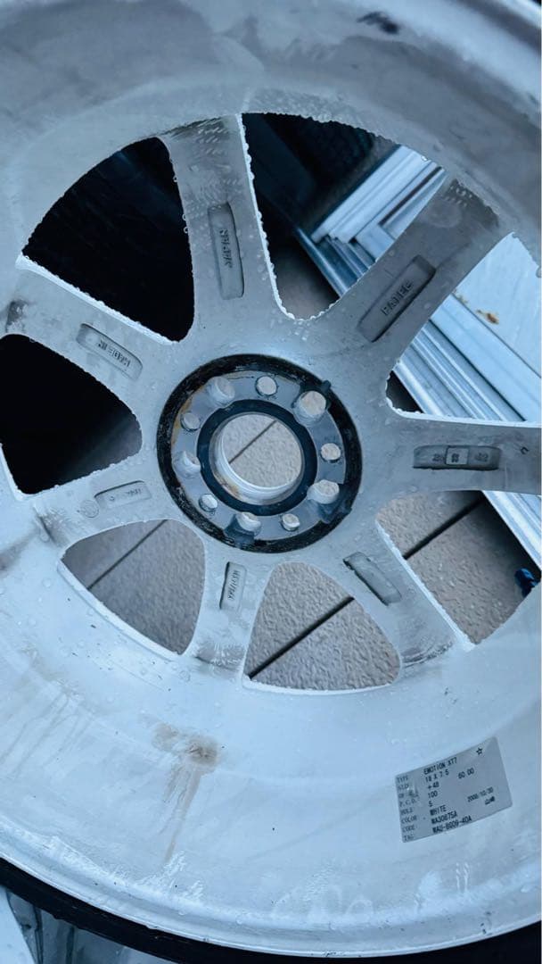 ワーク　エモーション　XT7 215/40/R18 89