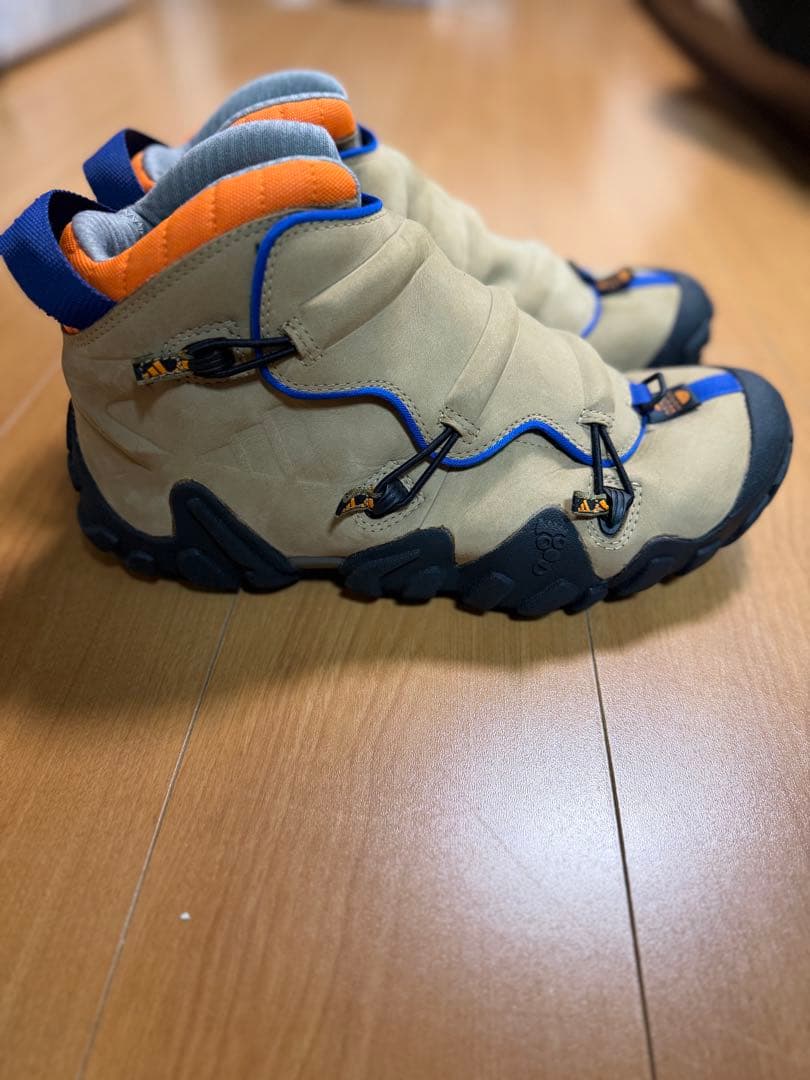 28.5 adidas RADLANDER ラッドランダー バッドランダー