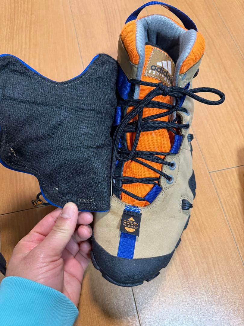 28.5 adidas RADLANDER ラッドランダー バッドランダー