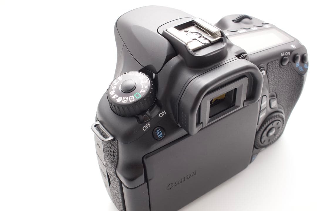 Canon EOS 60D ダブルレンズキット　超望遠　スマホに送れる一眼レフ