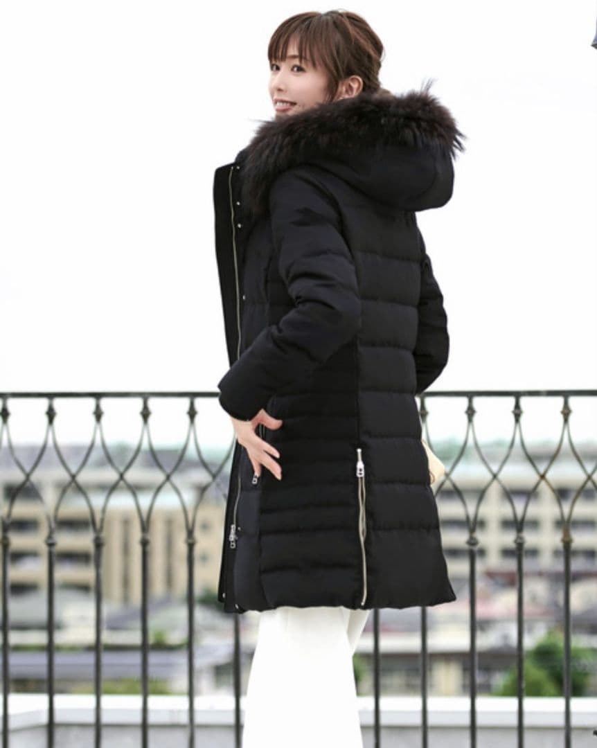 ラクーンファーサイドジップスリットダウンコート(RUIRUE BOUTIQUE)