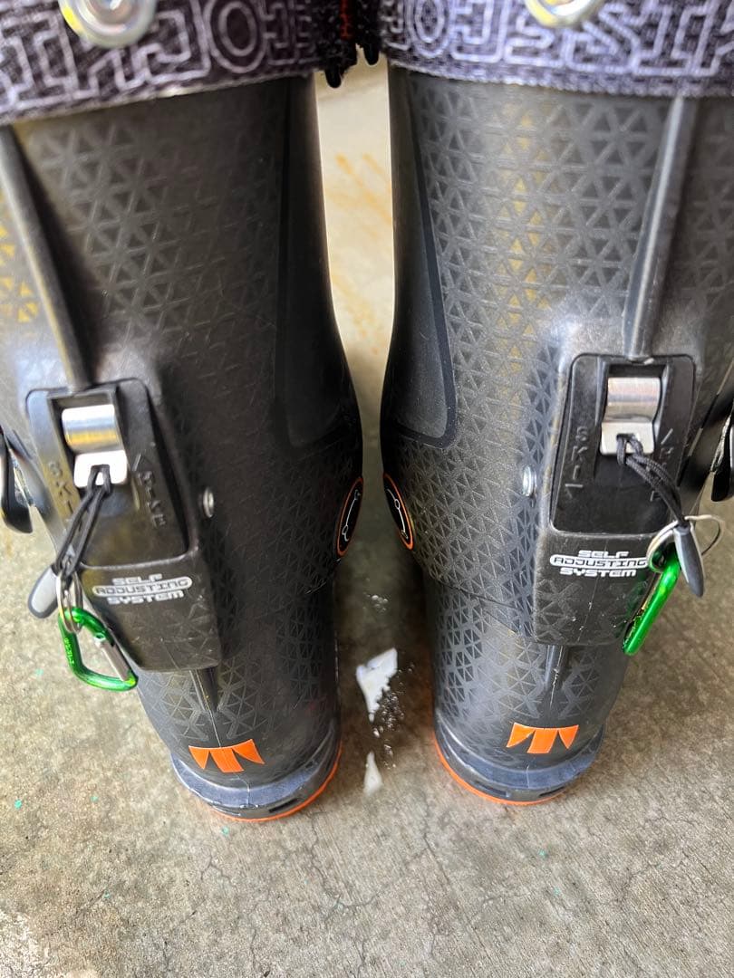 Tecnica Cochise 100 25.5 ブラック/オレンジ