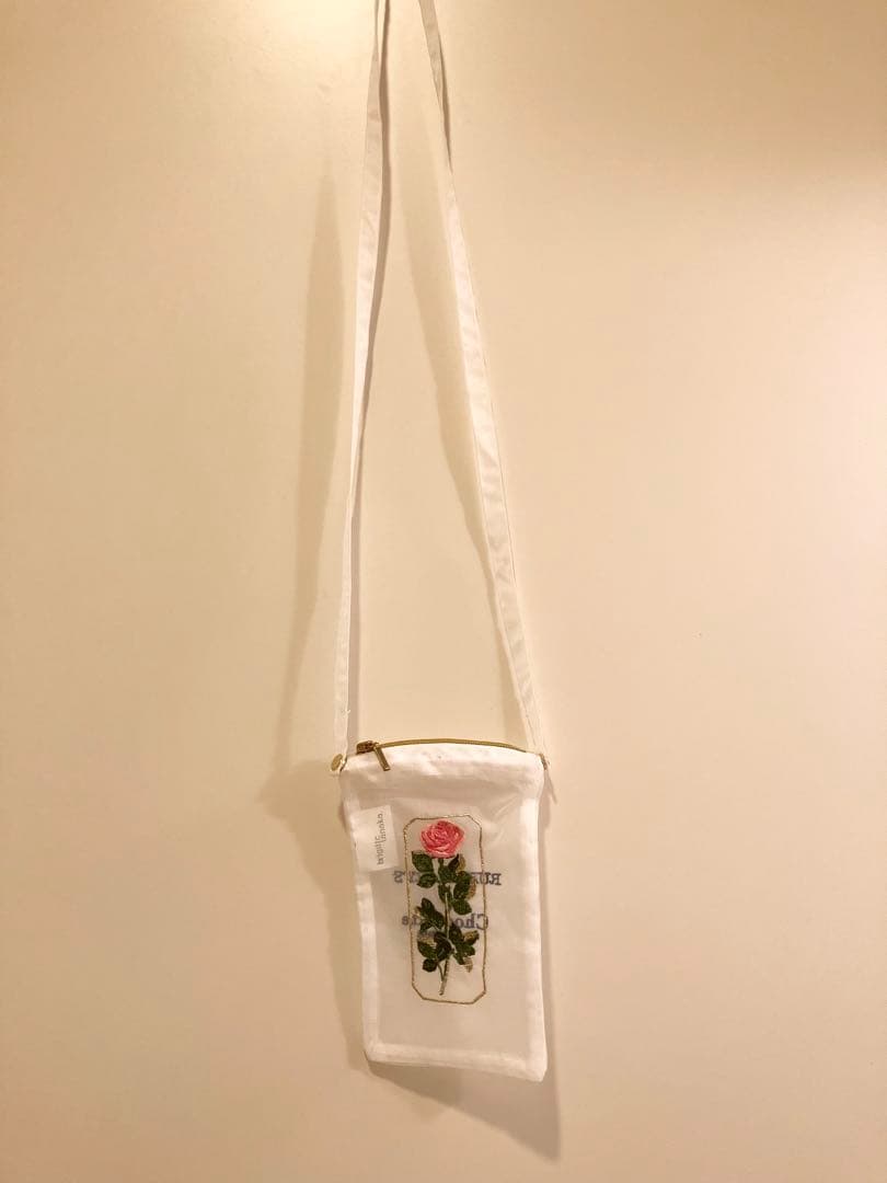 ブリジットタナカ　RURU MARY'S バラ　ローズ　スマホショルダーバッグ