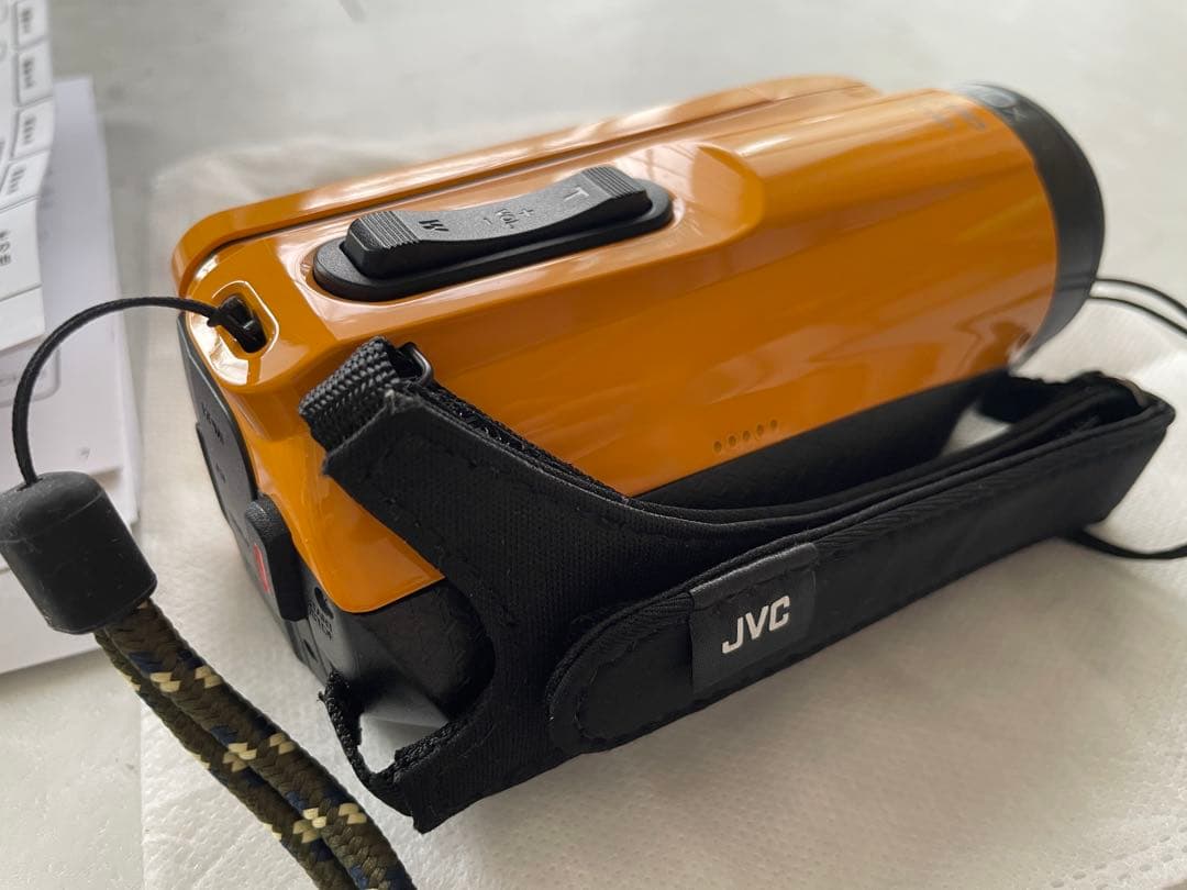 ワイズ✴︎JVC ビデオカメラ Everio R GZ-R470-Y