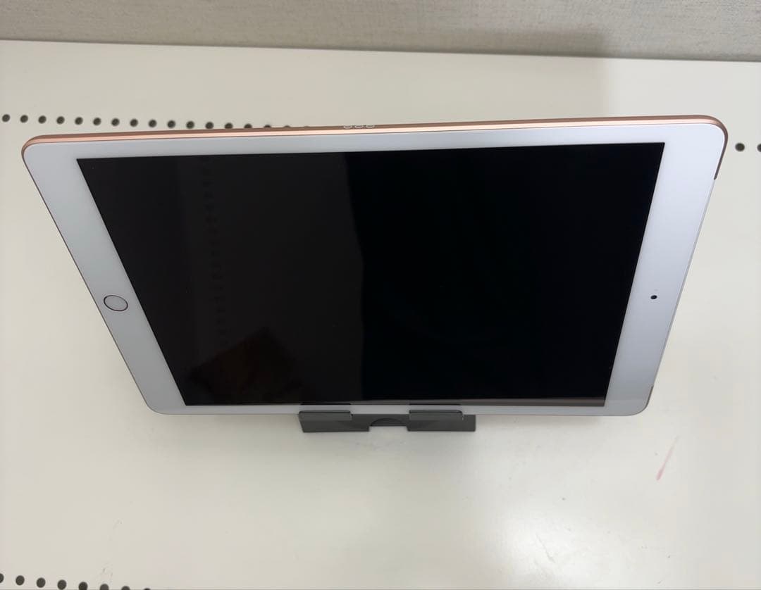 早い者勝ち　バッテリー良好　iPad 第8世代　Cellular 32GB