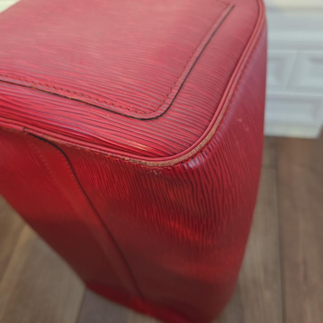 ルイ・ヴィトン エピレザー ボストンバッグ レッド