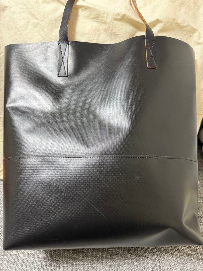 MARNI ブラック マルニタグ付き オープンショッパー