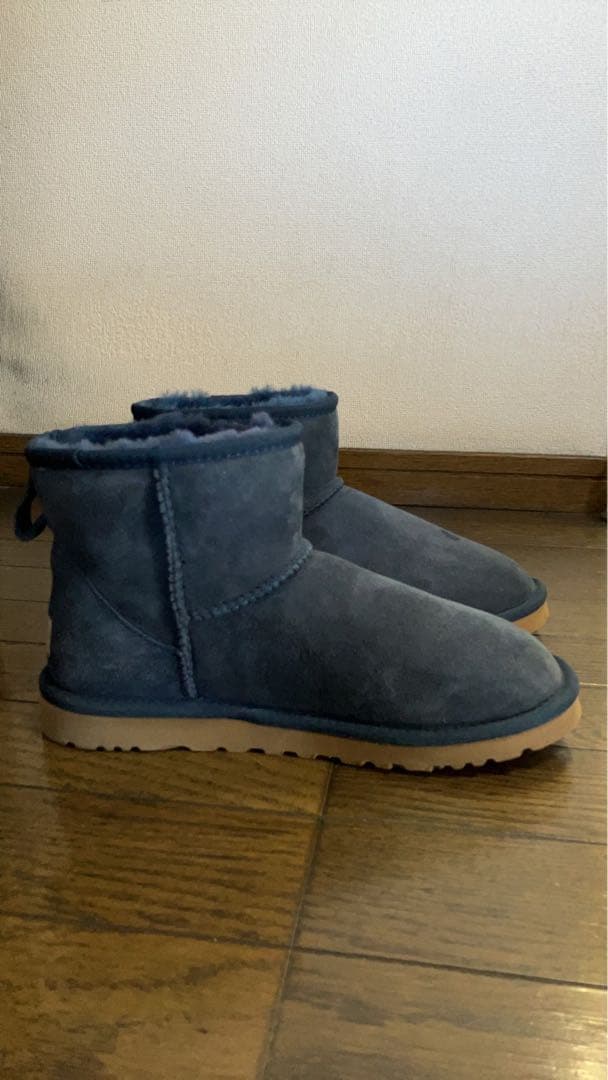 アグ、ムートンブーツ　クラッシックミニ 24センチ