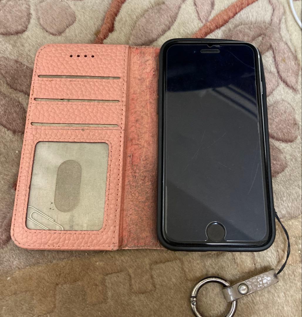 Apple iPhone SE2 ホワイト64GB SIMフリ バッテリ100%