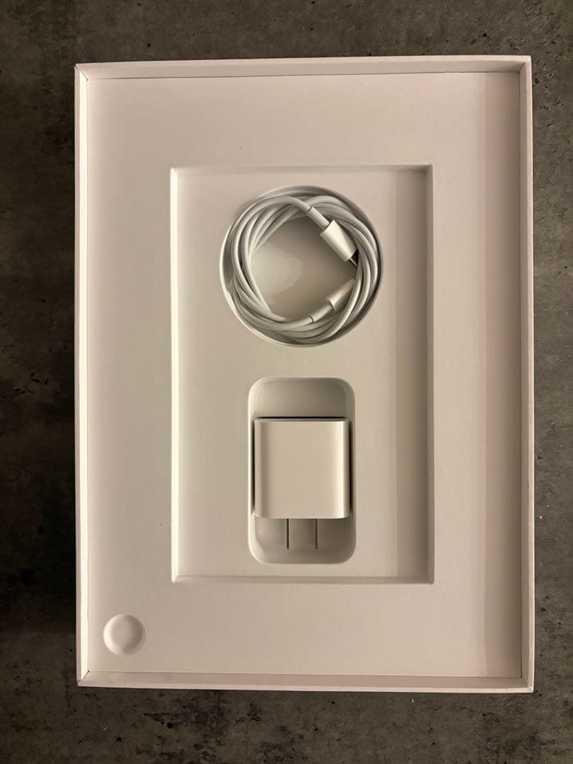 Apple iPad 代9世代スペースグレー 本体 充電器付き