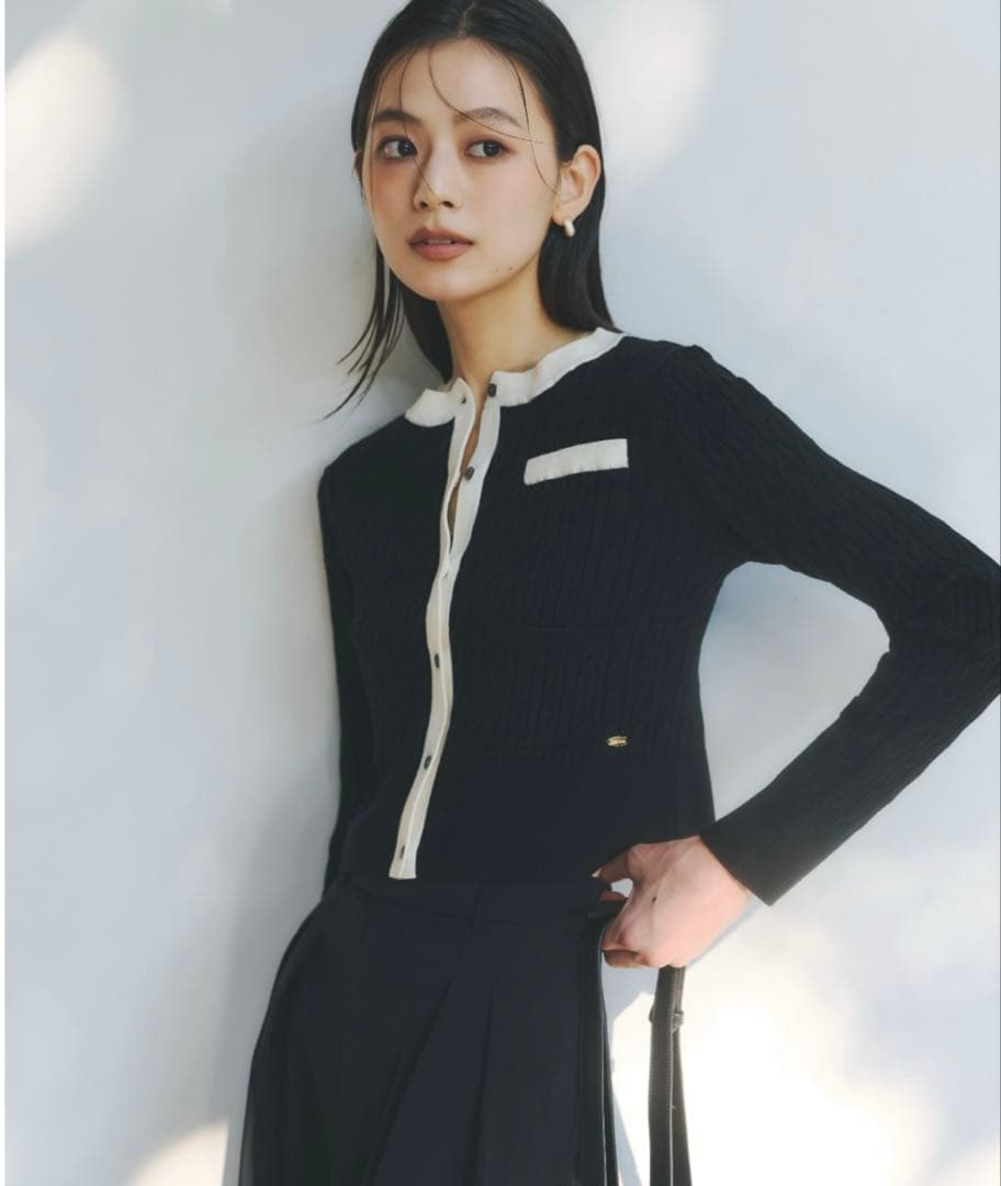 とん⭐︎anuans⭐︎新品リトルケーブルニットカーディガン