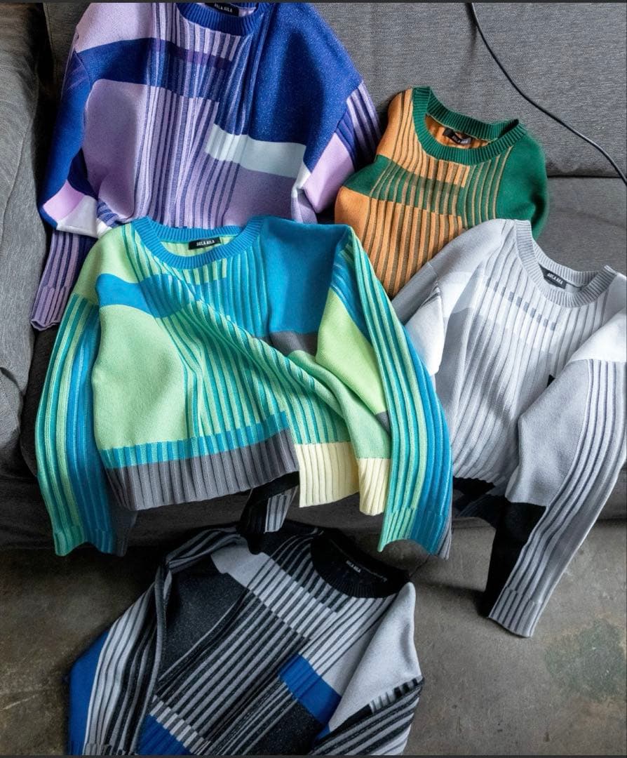 AULA AILA カラーブロックニットプルオーバー