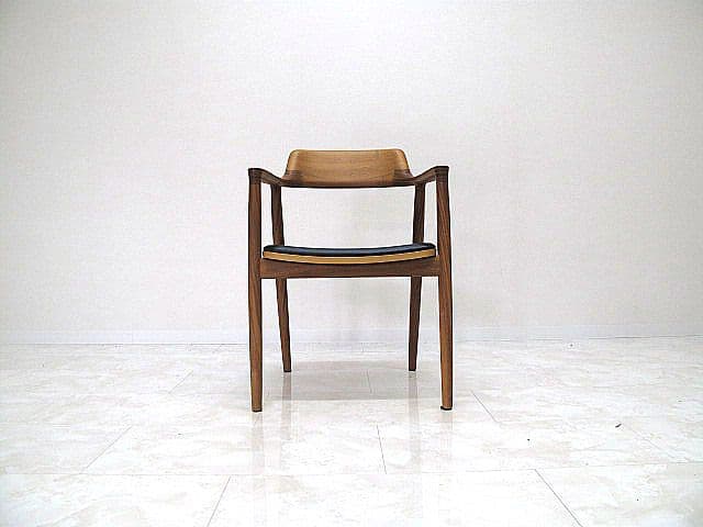 展示品　マルニ木工　「ヒロシマ」 　ウォールナット無垢材/本革シートアームチェア