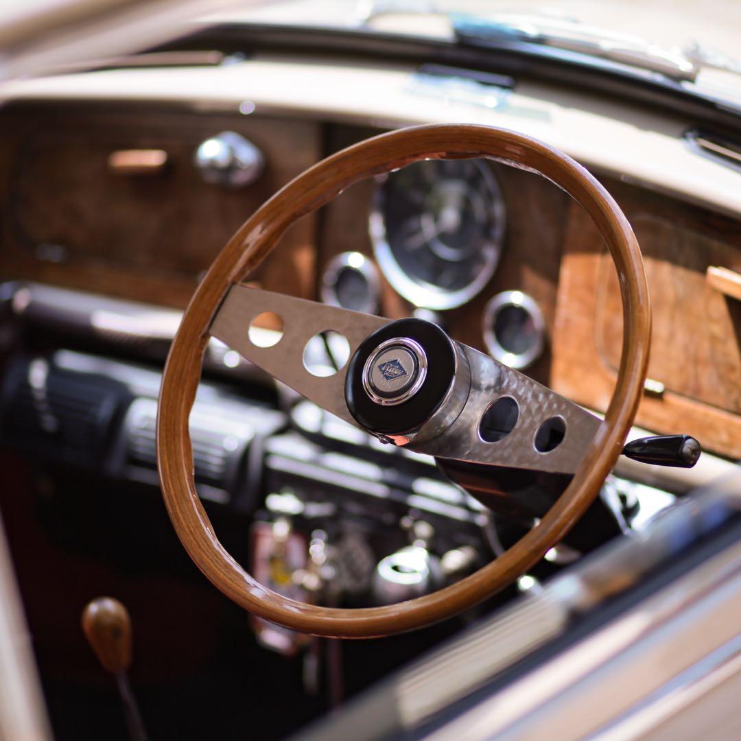 希少英国60年代ado15アレクサンダーエージェンシーERA ウッドステアリング