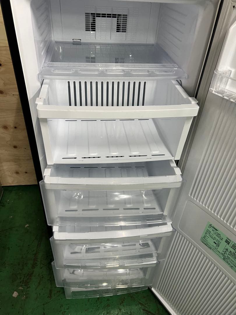 三菱ノンフロン冷凍庫 2020年 144L