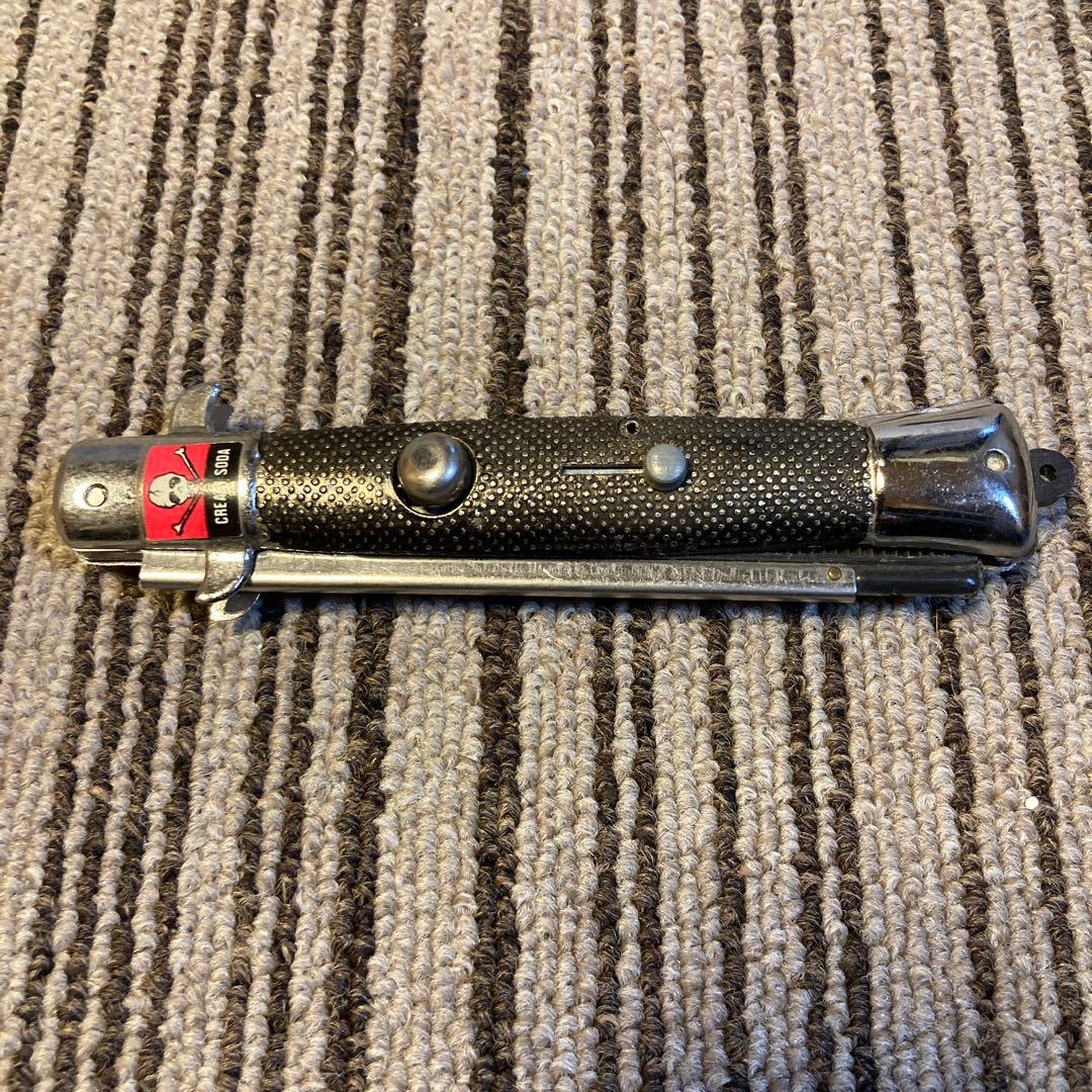 CREAMSODAクリームソーダ ジャックナイフ型コーム ロカビリー