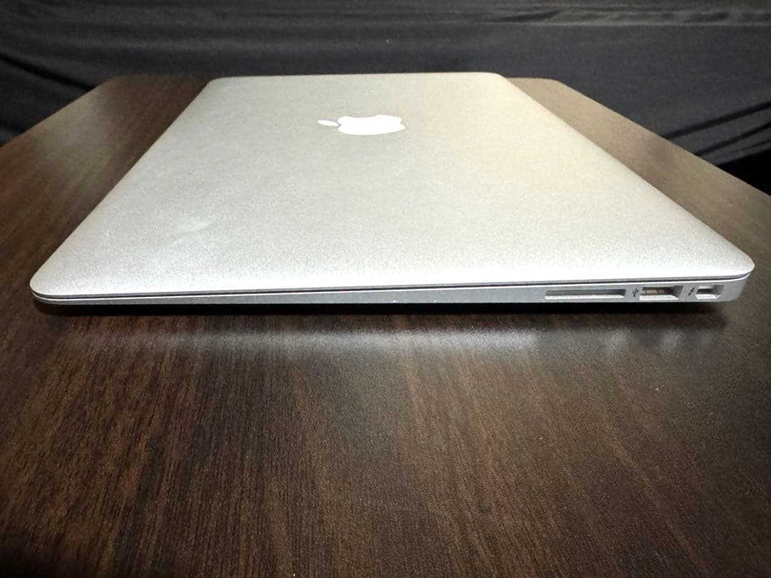 MacBook Air 13インチ 2017 256GB 充電ケーブル付き