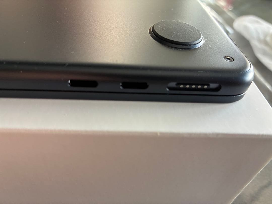 【最終価格】MacBook Air M4 13.6㌅ 256GB ミッドナイト