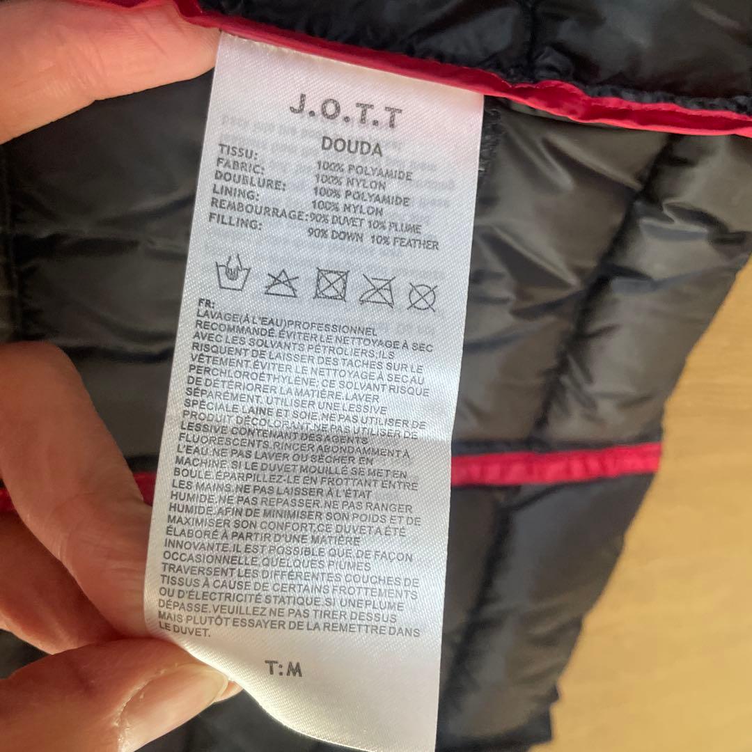 ブラックダウンジャケット レディース J.O.T.T