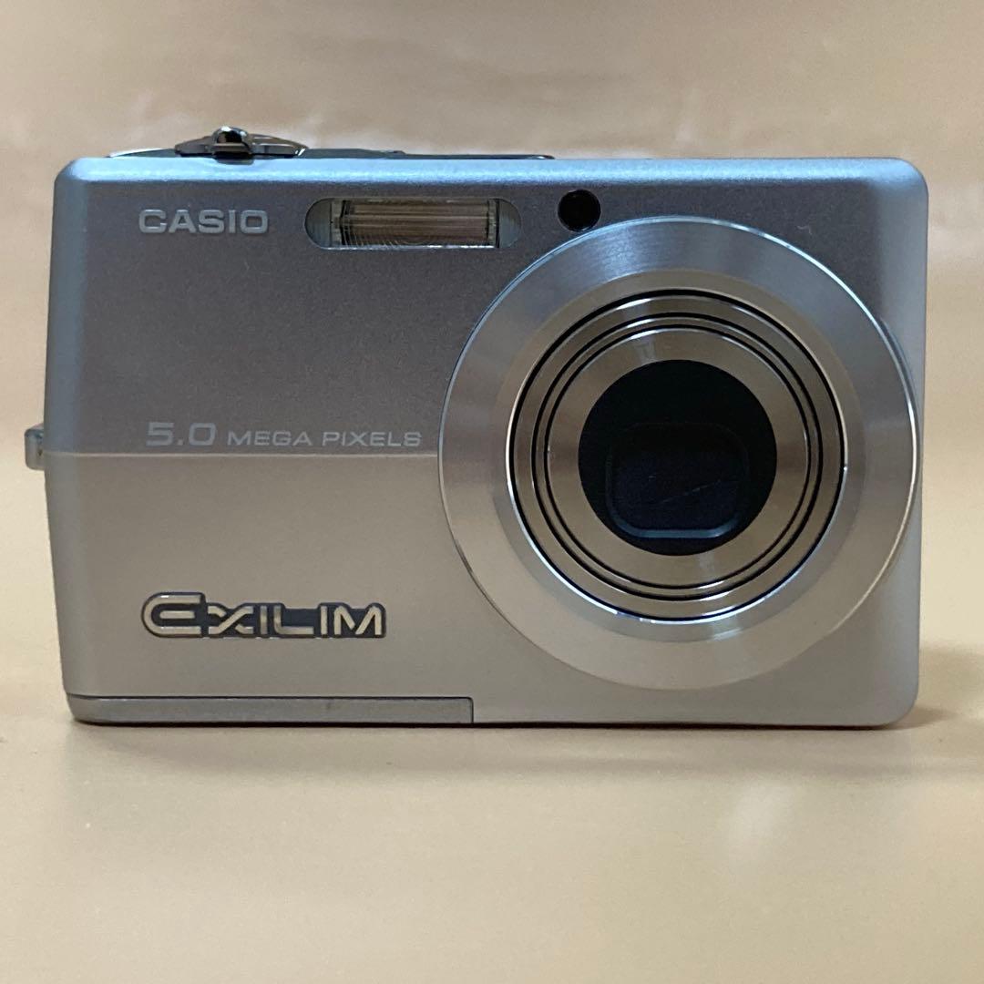 ◆SDカード付き◆ CASIO EX-Z500 シルバー色　デジカメ　完動品