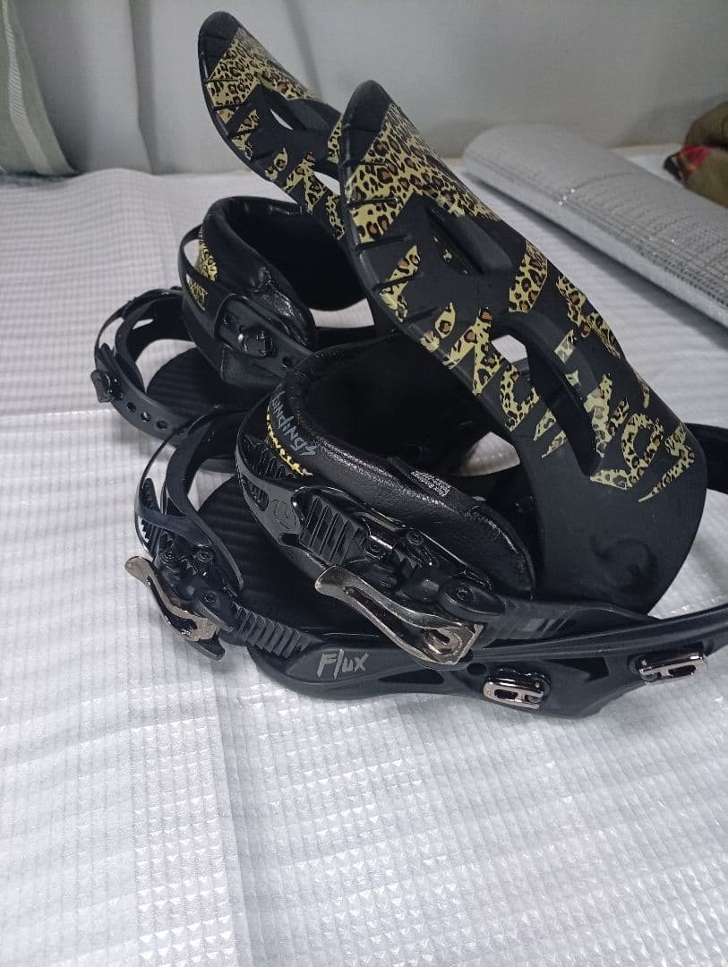 FLUX ビンディング 　Sサイズ ヒョウ柄　美品　カービング　パウダー