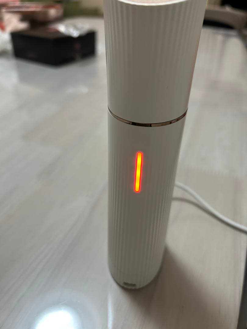 Ruby-Cell ハンディエアブラ シ※訳あり美容液9本つき