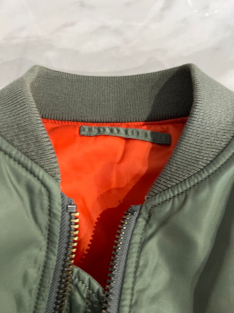 よっです！MA-1 フライトジャケット ミリタリー カーキ AVIREX