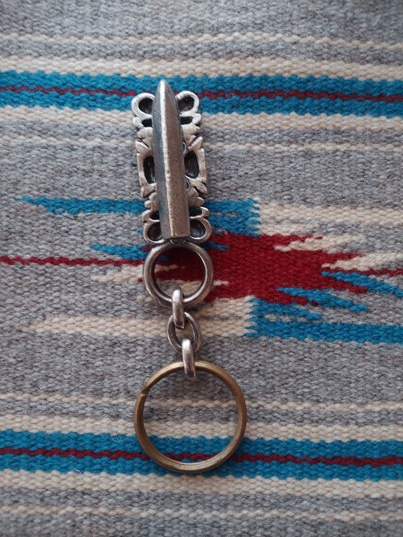 ストップライト stop light ゴシッククロスキーパー