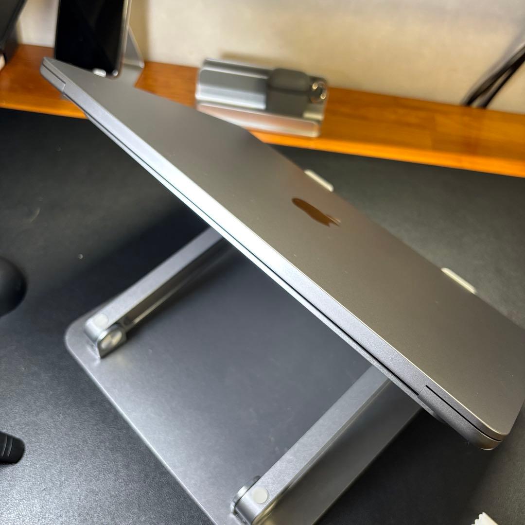 MacBookAir M2チップ 15インチ 整備済 美品