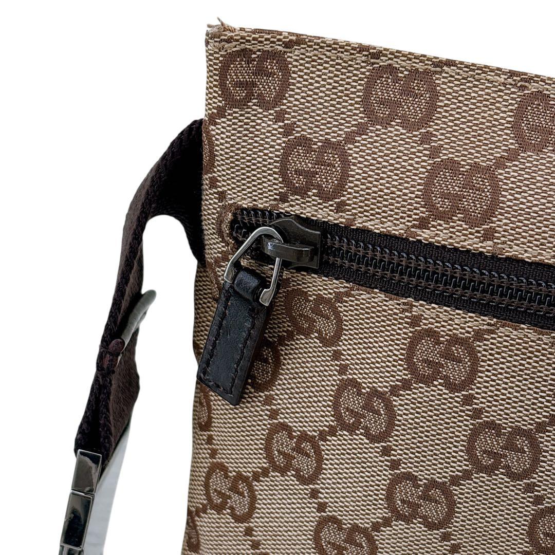 【美品】GUCCI/ボディバッグ/ウエストポーチ/GG キャンバス/ブラウン