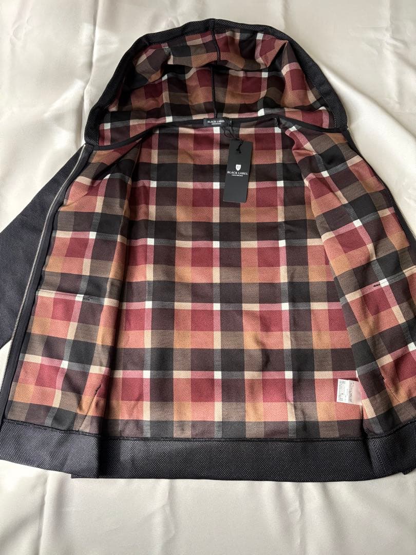 【新品】ブラックレーベル クレストブリッジ パーカー