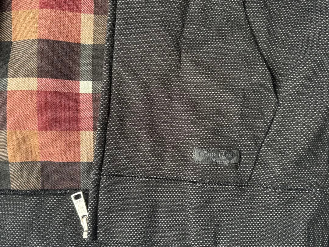 【新品】ブラックレーベル クレストブリッジ パーカー