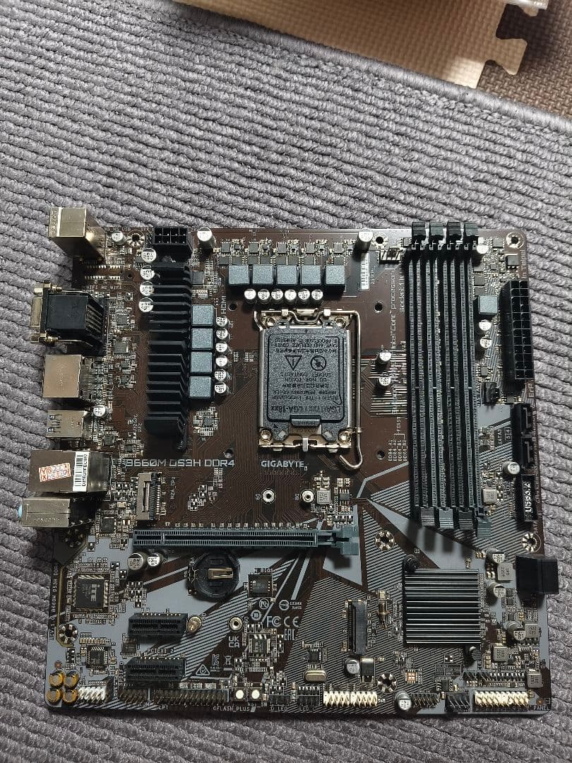 J*P様 14 マザーボード ジャンク