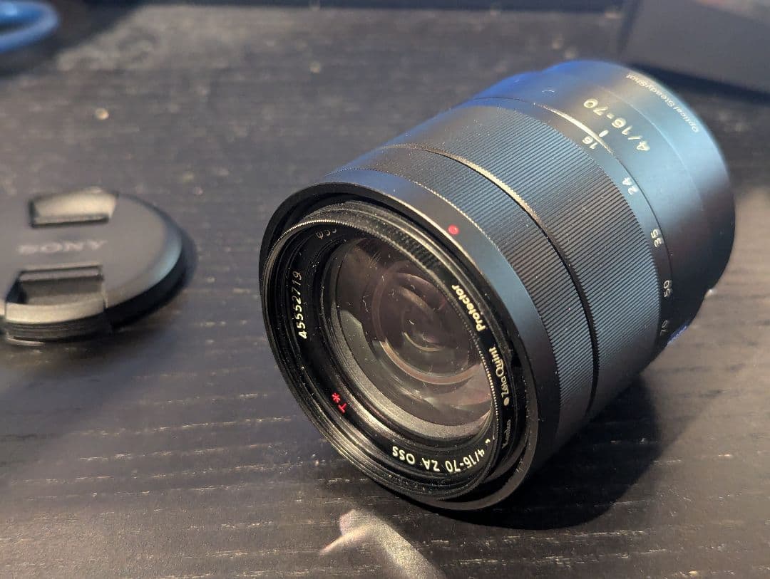 レンズ(ズーム) SONY Vario-Tessar E 16-70mm f4 ZA OSS