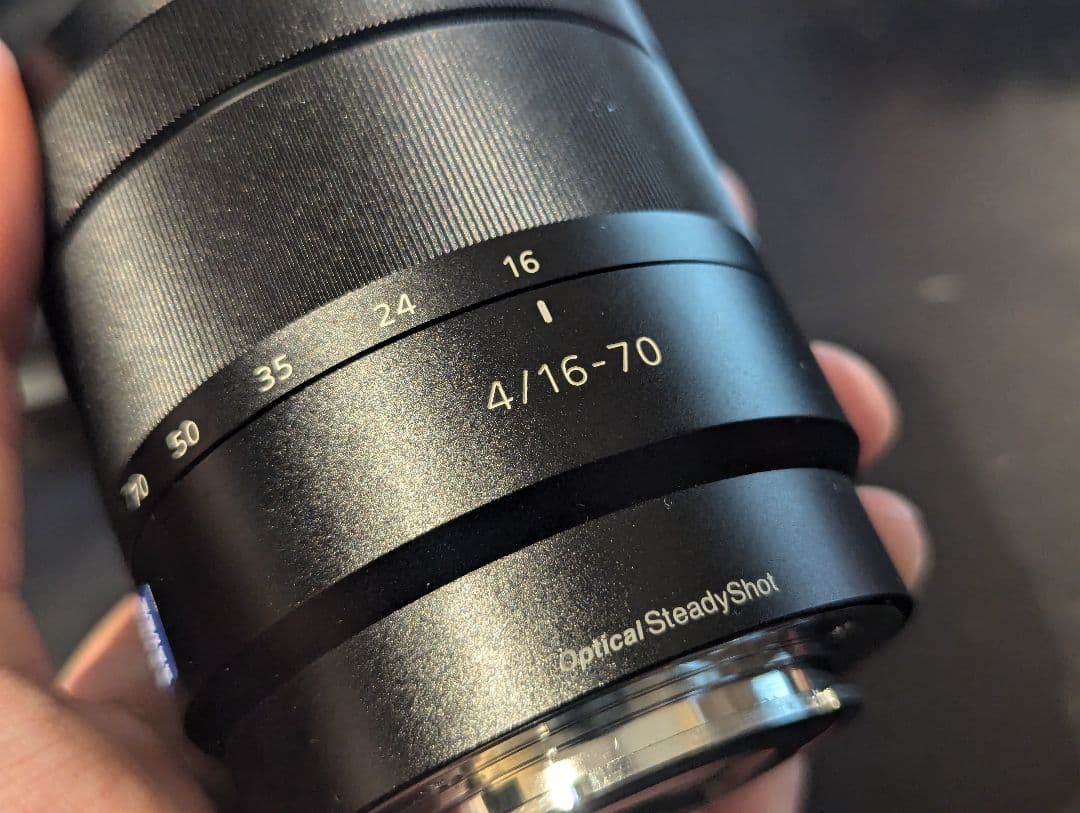 レンズ(ズーム) SONY Vario-Tessar E 16-70mm f4 ZA OSS