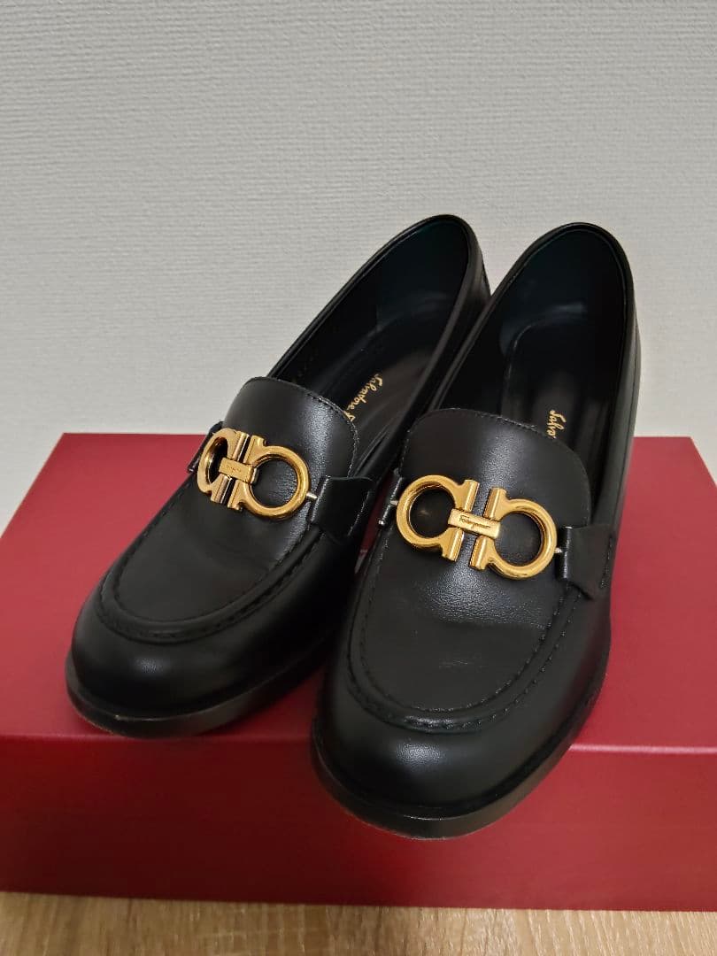 Ferragamo ヒールローファー ローファーパンプス