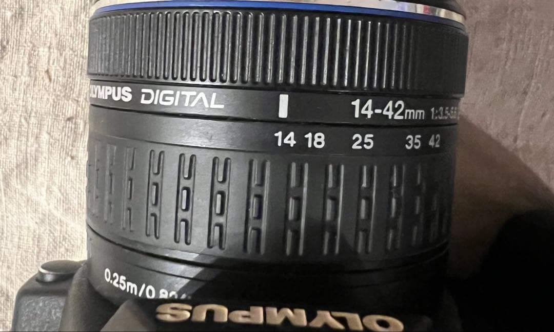 OLYMPUS E-520 デジタル一眼レフカメラ