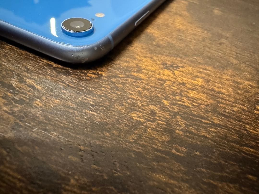 iPhone XR ブルー 128GB SIMフリー　バッテリー93%