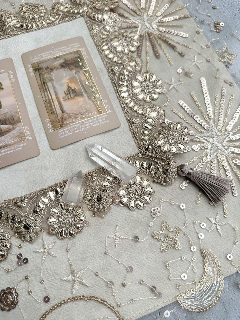 Creative Kit レースクロスとマットの2点セット 太陽と月のレース